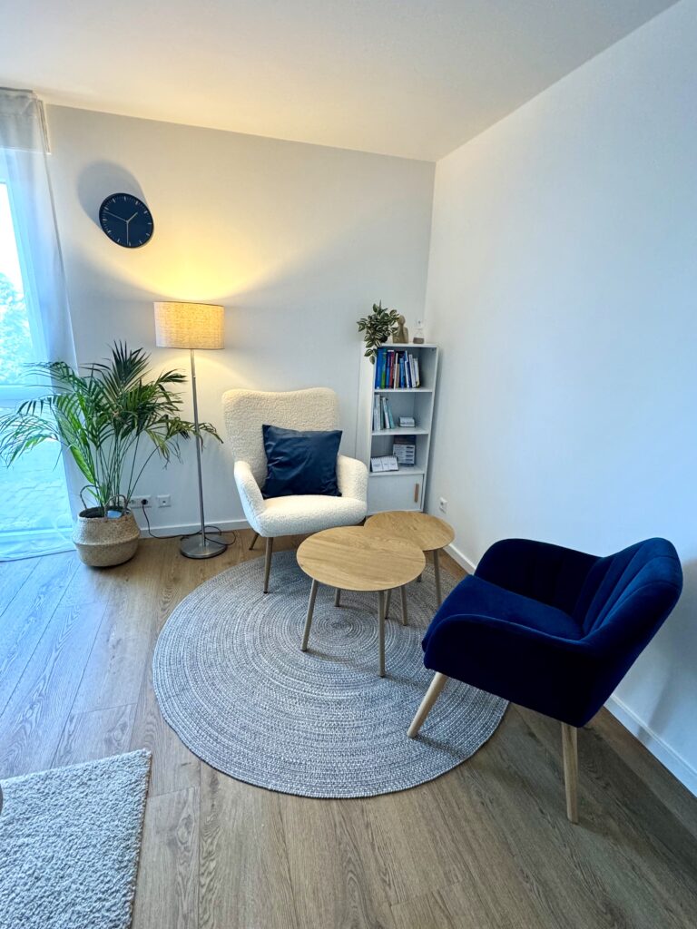 Büro der RE:MIND Mental Health GmbH von Annika Krennmayer